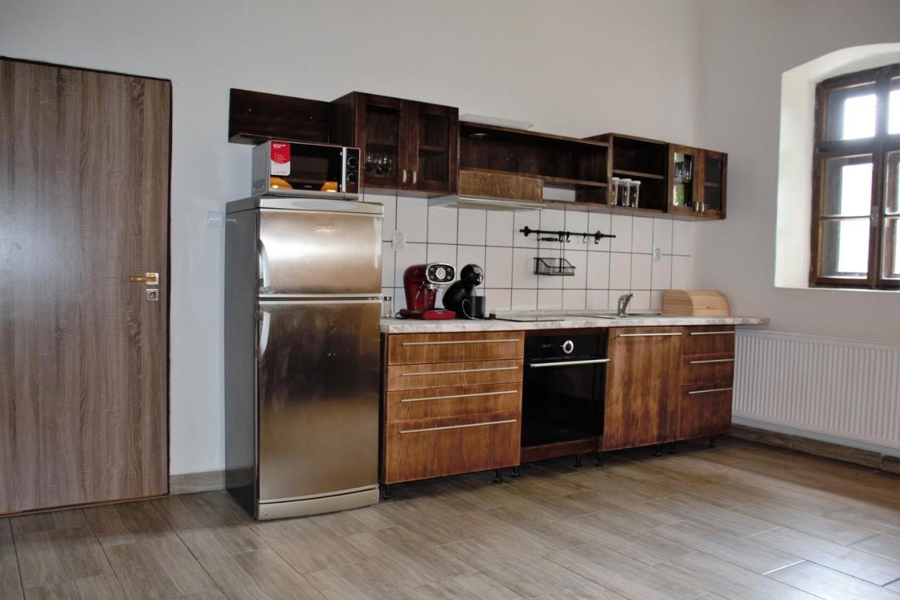 Na Konske Farme Apartment Malecov Exterior photo